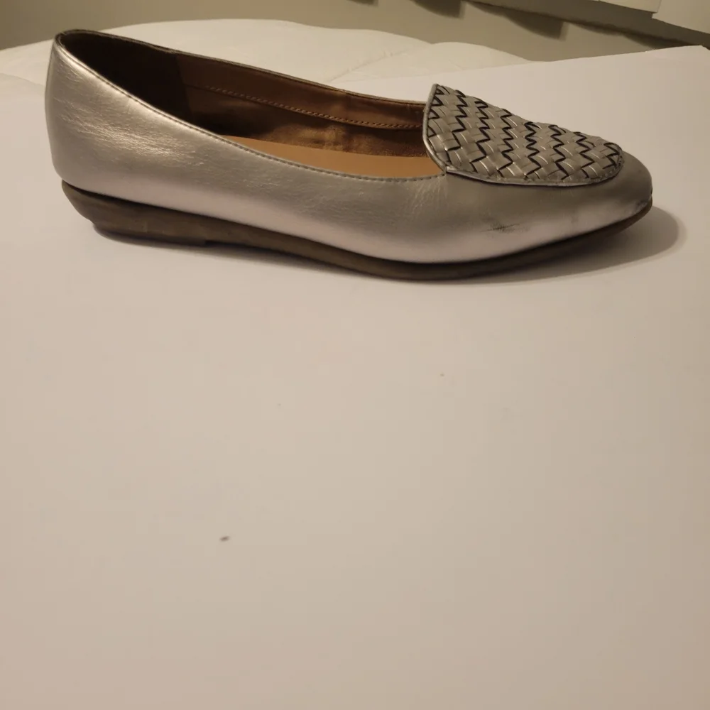 AEROSOLES Silver Woven Flats - Picture 7 of 11